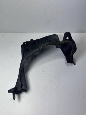 Espace v завершение жабо защита левая 668623061r фото №1