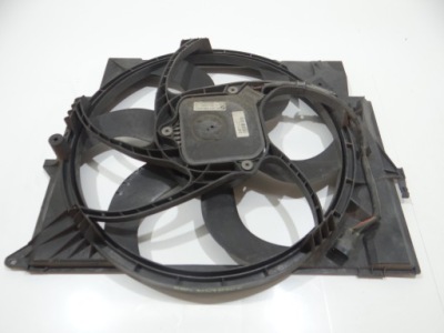 Вентилятор радиатора bmw x1 e84 n47d20c 7588974 фото №1