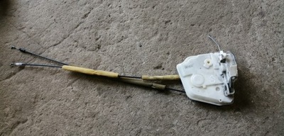 Mazda 2 07-14 5d замок двері лівий перед 7 pin фото №1