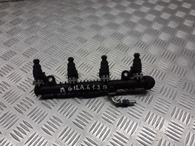 Молдинг впрыскная opel agila a 1.2 0280151076 фото №1