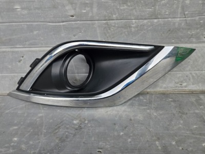 Outlander iii gf 2015-21 решётка противотуманной фары правая фото №1