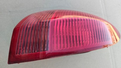Alfa romeo 147 лампа задняя правая. фото №1