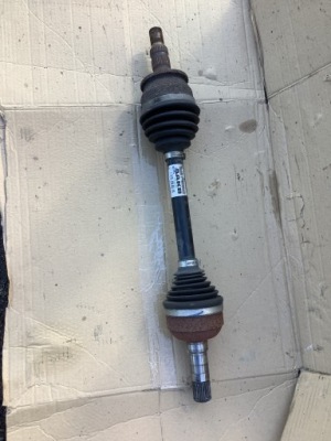 Opel zafira c привідний вал ліва 13348259 aakb b20dth 2.0d фото №1