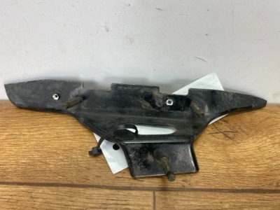 Кронштейн крыла chevrolet corvette c6 2005+ фото №1