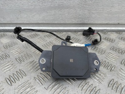 Toyota yaris iv радар distronic штекер електропроводка 88210-0d040 фото №1