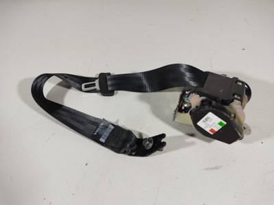 Volvo v60 18r- pas безпеки лівий правий задня фото №1