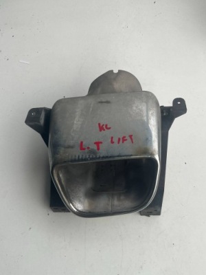 Jeep cherokee kl lift накладка наконечник выхлоп левая задняя фото №1