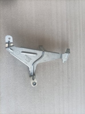 Volvo v40 усилитель бампера 31407779 фото №1