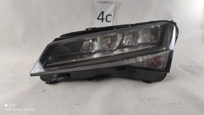 Skoda superb 3 рестайлинг  full led левая фара фара фото №1