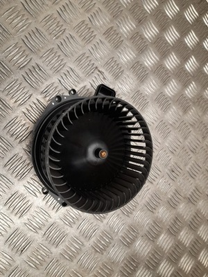 Повітродувка обдув mercedes c-klasa w206 фото №1