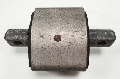 Кронштейн подушка двигателя mercedes w212 2.2 cdi фото №1