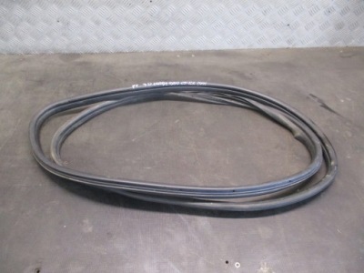 Прокладка двері правий перед fiat grande punto 05-12 3d 1.4 b фото №1