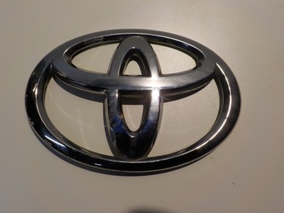 TOYOTA AURIS I ZNACZEK EMBLEMAT KLAPY BAGAZNIKA 75312-0d010