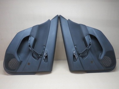 Opel insignia a рестайлинг  hb обивка дверь задняя задний комплект фото №1