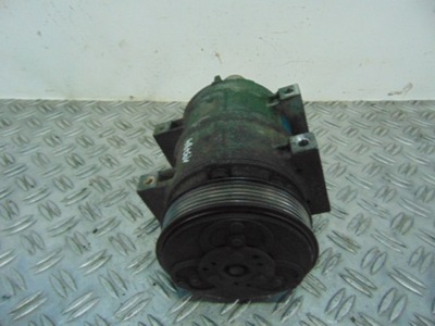 Volvo v40 компресор --- фото №1