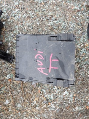 Корпус предохранителей audi tt фото №1