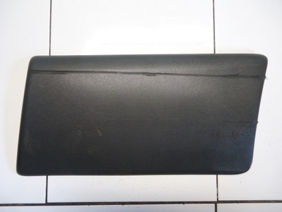 Opel vivaro trafic молдинг левый задняя 8200326365 фото №1