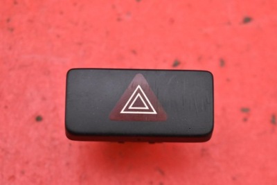 Вимикач світла аварійних suzuki alto 7 vii 09-14 фото №1