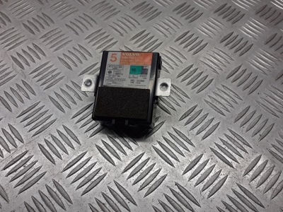 Блок керування модуль замка центрального volvo v40 30857627 фото №1