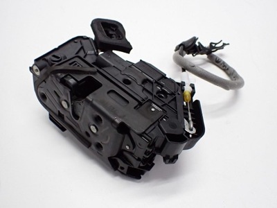 Замок двері лівий задня задній 5ta839015l 5ta839015 vw t-roc 20r фото №1