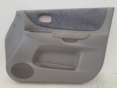 Обшивка оббивка двері правий перед mazda premacy фото №1