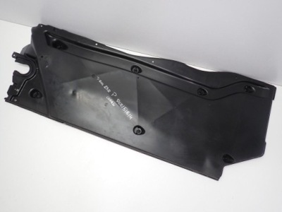 Плита захист підвіска права оригінал 5q7825202c vw t-roc cabrio 23r фото №1