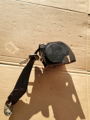 Pas безопасности задняя задний r/l seat ibiza iii 6l оригинальный номер фото №1