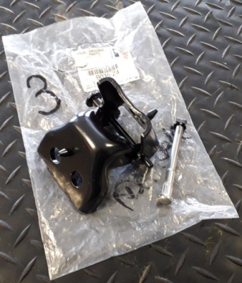 Peugeot 407 partner 3 iii 2008- петля дверь перед правый нижний фото №1