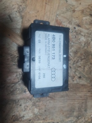 Audi a6 c5 a4 b5 a3 8l модуль сигнализация 4b0951173 фото №1