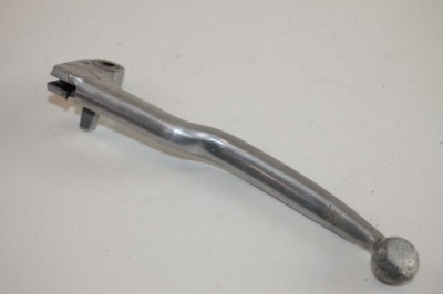 YAMAHA R6 RJ01 RJ03 98-02 КЛЯМКА ЗЧЕПЛЕННЯ ЛІВА ВАЖІЛЬ 