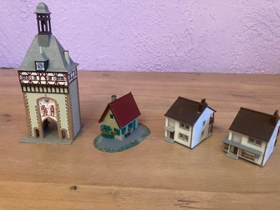 Wieża ,domki ,modele
