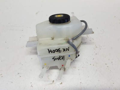 Lexus nx 300h бачок расширительный фото №1