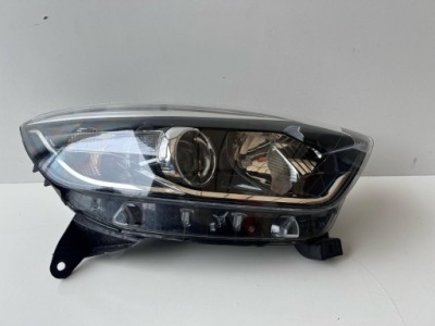 Renault captur i лампа правая перед 260102734r оригинал фото №1