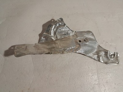 Audi a4 b9 защита тепловая 8w0804162 фото №1