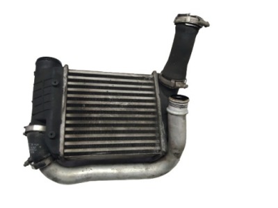 Audi a6 c6 3.0 v6 интеркулер правая 4f0145806e фото №1