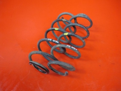 Toyota iq 09- пружини підвіска задня комплект фото №1