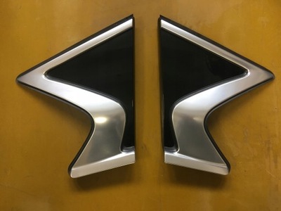 Правый задняя молдинг стойка хром dekor infiniti q30 фото №1