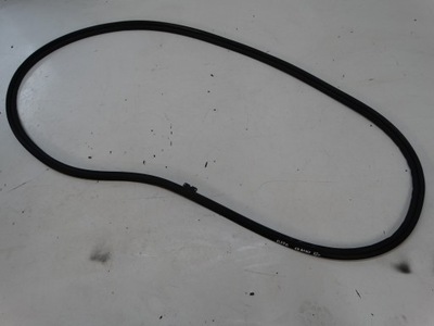 Прокладка крышки багажника kia carens iv 15r. фото №1