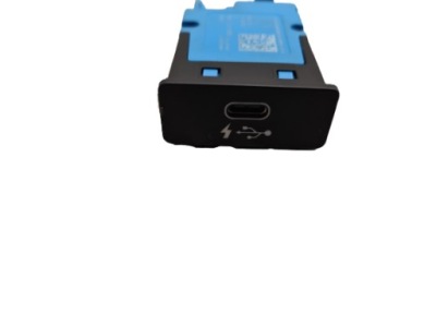 Bmw g05 x5 разъём port usb 8711939 фото №1