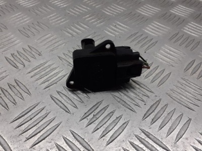 Расходомер toyota auris 2.2 d4d 22204-30010 фото №1