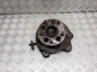 Поворотный кулак ступица правый задняя toyota previa ii фото №1