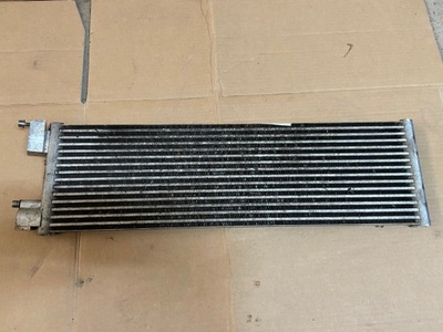 Alfa romeo giulia 2019 радіатор оливи коробки фото №1