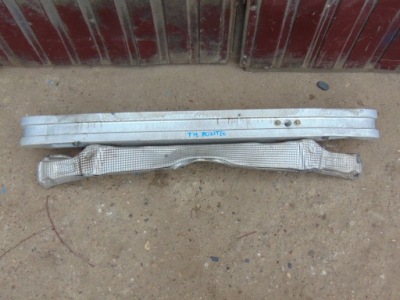 Балка бампера задня porsche boxster 986 фото №1