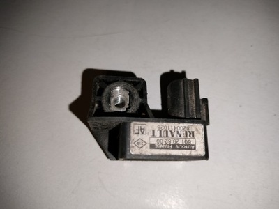 Датчик датчик удару 8200411025 renault scenic ii 2 фото №1