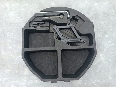 Вкладыш пенополистирол багажника legacy v outback 09-14lewarek ключ фото №1