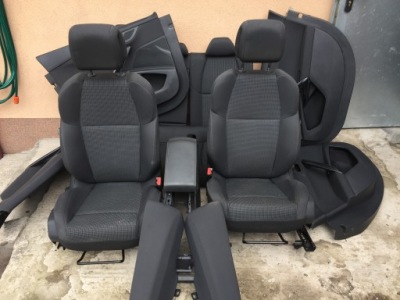 Peugeot 508 lift сидіння обшивки заднє сидіння комплект фото №1
