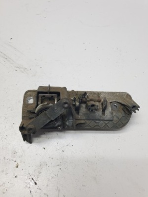 Ручка кришки багажника vw caddy 2k0827565f фото №1