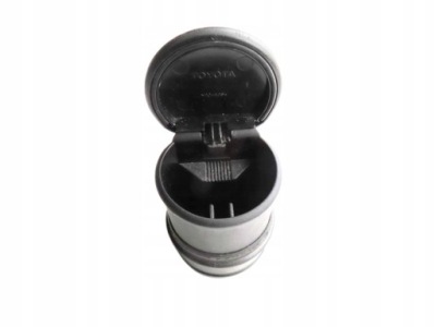 Попільничка toyota yaris ii 2006-2011 rok фото №1