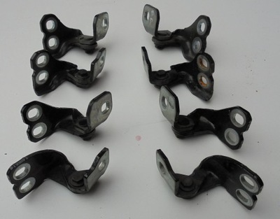 Jeep compass ii петля двері лівий задня фото №1