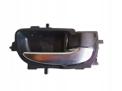 Ручка внутренняя передняя правый  toyota auris 2 2012-2018 год 69205-0d271 фото №1